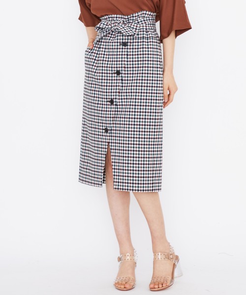 NINE（ナイン）の「【NINE】《STUDIOUS別注》ギンガムチェック柄ボタンスリットスカート（スカート・レディース・ブラウン/グレー・FREE）」の7枚目の写真