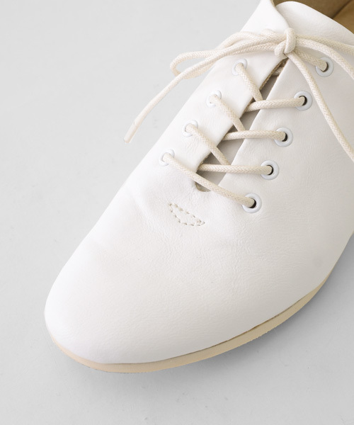 URBAN RESEARCH DOORS WOMENS（アーバンリサーチ ドアーズ ウィメンズ）の「FORK&SPOON　Ballet Shoes（バレエシューズ・レディース・ブラック/ホワイト・36/37/38）」の4枚目の写真