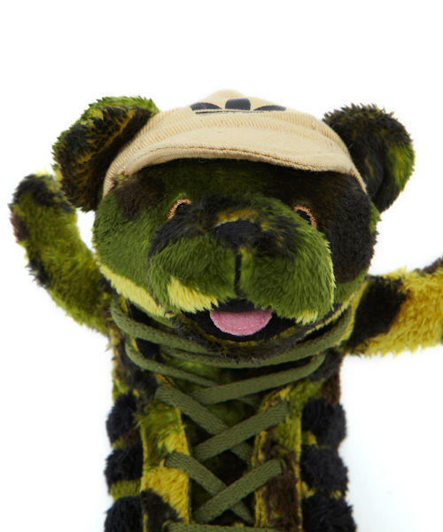 adidas Originals（アディダスオリジナルス）の「2013 アディダス×ジェレミースコット ベビー キッズ カモ ベア JS CAMO BEAR I（スニーカー・キッズ・カモフラージュ・13cm/15cm/14cm/12cm/16cm）」の6枚目の写真