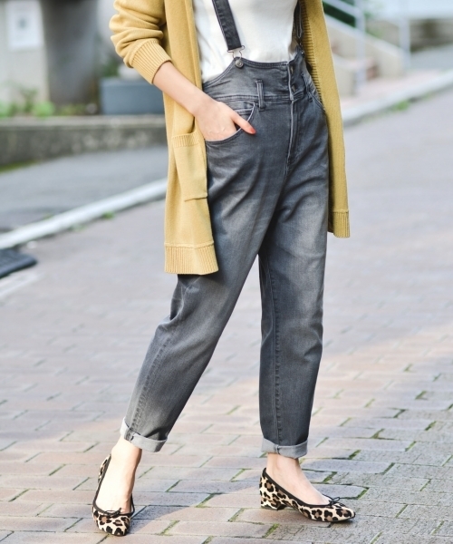 BAYFLOW（ベイフロー）の「デニムサロペット（サロペット/オーバーオール・レディース・ブラック/インディゴブルー・SMALL/MEDIUM）」の3枚目の写真