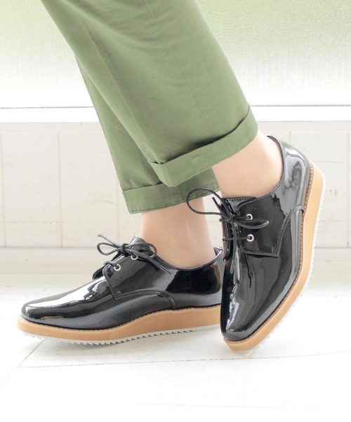 SOROTTO(ソロット)の「オックスフォードシューズ 厚底靴 マニッシュ エナメルレースアップシューズ (LADYS)(スニーカー)」|ブラック