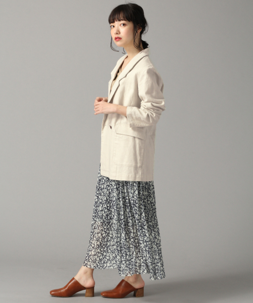 LOWRYS FARM(ローリーズファーム)の「単色ハナプリーツスカート 832773(スカート・レディース・ベージュ/ネイビー/ブルー・FREE)」の4枚目の写真