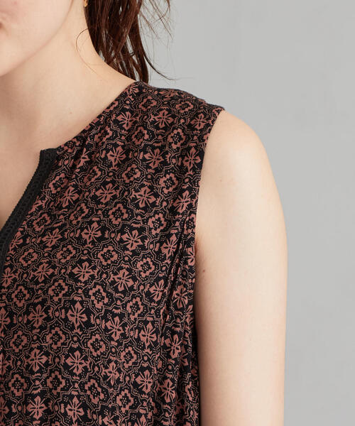 green label relaxing(グリーンレーベルリラクシング)の「CFC INDIA パネル プリント ワンピース(ワンピース・レディース・ダークグリーン/マスタード/ブラック・FREE)」の9枚目の写真