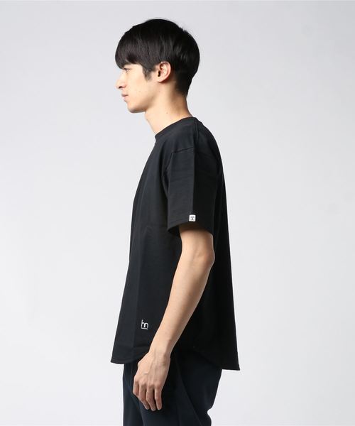 Hombre Nino(オンブレニーニョ)の「×FRUIT OF THE LOOM 2PACK TEE HNS19-CT0005(Tシャツ/カットソー・メンズ・ホワイト/ブラック/バーガンディー・MEDIUM/LARGE/X-LARGE)」の4枚目の写真