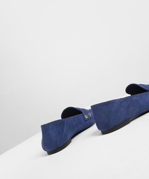 CHARLES & KEITH(チャールズ & キース)の「スタッズディテール ペニーローファー / Stud Detail Penny Loafers(ローファー・レディース・ブラック/ダークブルー・22.5cm/23cm/23.5cm/24.5cm)」の8枚目の写真