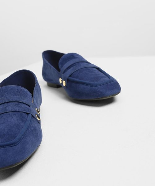 CHARLES & KEITH(チャールズ & キース)の「スタッズディテール ペニーローファー / Stud Detail Penny Loafers(ローファー・レディース・ブラック/ダークブルー・22.5cm/23cm/23.5cm/24.5cm)」の6枚目の写真
