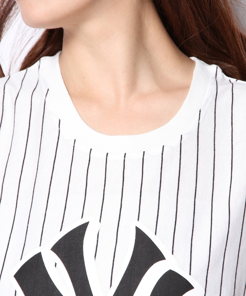 LB-03（エルビー・ゼロスリー）の「MLB BIG NY STRIPE TEE（Tシャツ/カットソー・レディース・ホワイト系/ブラック系・FREE）」の4枚目の写真