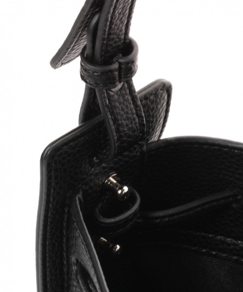 LOWRYS FARM(ローリーズファーム)の「2WAYスクイーズショルダー 854635(ショルダーバッグ・レディース・ブラック/ブラウン・FREE)」の13枚目の写真