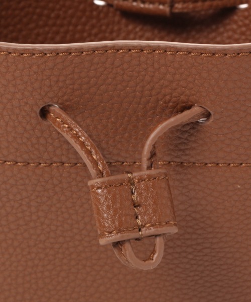 LOWRYS FARM(ローリーズファーム)の「2WAYスクイーズショルダー 854635(ショルダーバッグ・レディース・ブラック/ブラウン・FREE)」の8枚目の写真