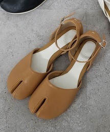 KOBE LETTUCE | 足袋サイドカットフラットパンプス(パンプス)