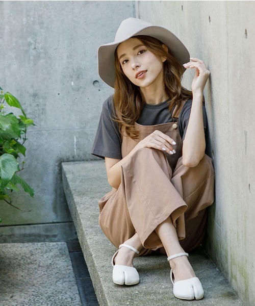 KOBE LETTUCE（コウベレタス）の「足袋サイドカットフラットパンプス（パンプス・レディース・ホワイト/ブラック/キャメル・LL/M/L/S）」の7枚目の写真