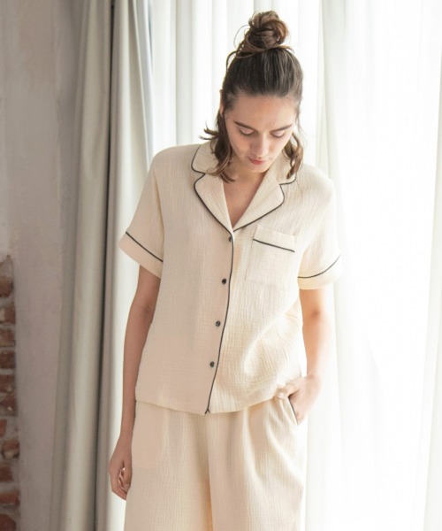 bijorie（ビジュリィ）の「コットンガーゼ パジャマ／半袖（ルームウェア/パジャマ・レディース・ネイビー/アイボリー/ピンク系その他3・FREE）」の2枚目の写真