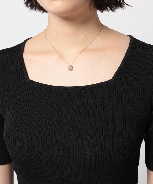 PAGEBOY（ページボーイ）の「スクエアショートスリーブリブニット（ニット/セーター・レディース・ブラック/オフホワイト/レッド系その他/グレイッシュベージュ・FREE）」の7枚目の写真