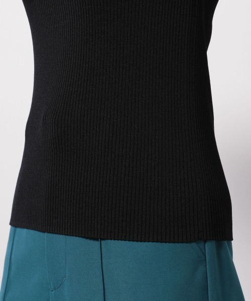 PAGEBOY（ページボーイ）の「スクエアショートスリーブリブニット（ニット/セーター・レディース・ブラック/オフホワイト/レッド系その他/グレイッシュベージュ・FREE）」の15枚目の写真