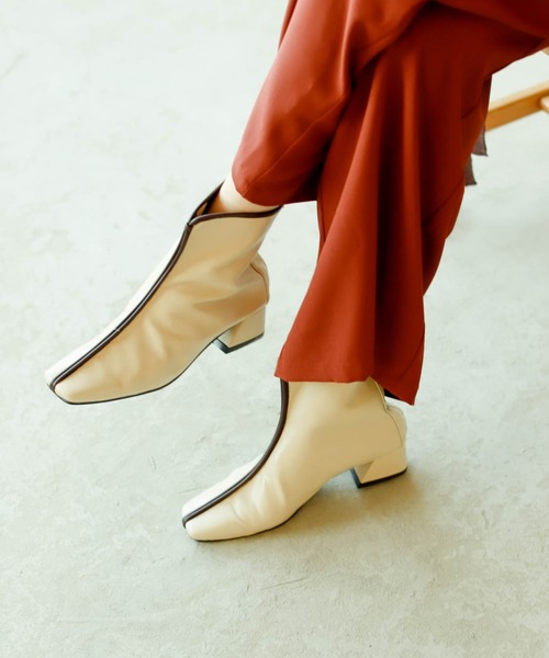 VACANCY（ヴァカンシー）の「パイピングショートブーツ（ブーツ・レディース・ブラック/グレー系その他/ブラウン・LARGE/MEDIUM/SMALL）」の15枚目の写真