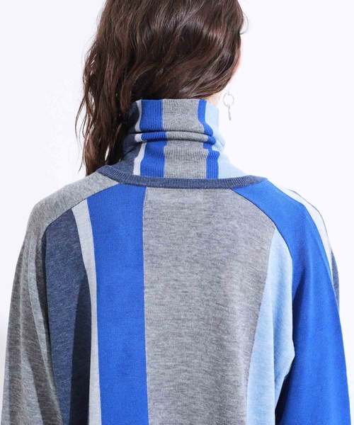TOGA PULLA（トーガ プルラ）の「Stripe knit with high neck
