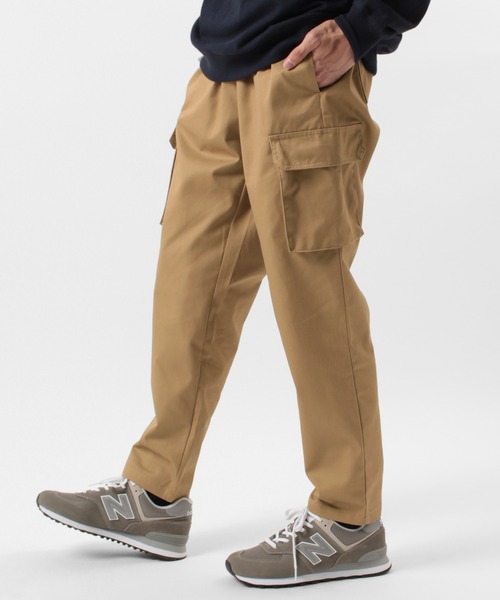 make a ray!(メイク ア レイ!)の「TCツイルシェフカーゴパンツ/キッチンカーゴパンツ/イージーパンツ/テーパードパンツ(カーゴパンツ・メンズ・カーキ/ベージュ・S/XL/L/M)」の1枚目の写真