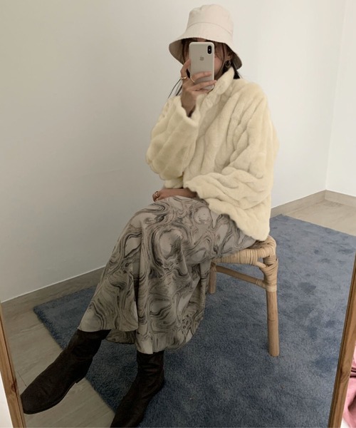 Jewelobe（ジュエローブ）の「エコファー針抜きストライプショートブルゾン（ブルゾン・レディース・ベージュ/ブルー/パープル/ピンク/アイボリー・FREE）」の20枚目の写真