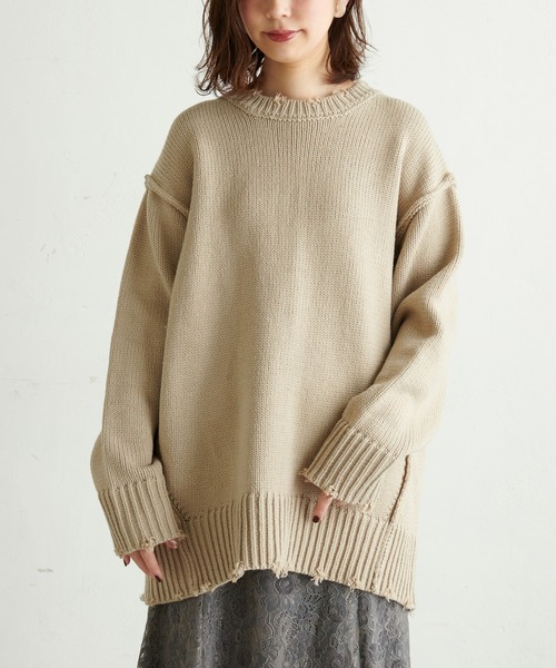 natural couture（ナチュラルクチュール）の「【WEB限定カラー有り】アウトシームダメージニット（ニット/セーター・レディース・ブラック/ベージュ/オレンジ/アイボリー/ブルー・FREE）」の12枚目の写真