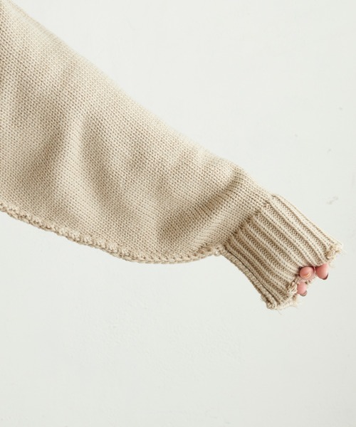 natural couture（ナチュラルクチュール）の「【WEB限定カラー有り】アウトシームダメージニット（ニット/セーター・レディース・ブラック/ベージュ/オレンジ/アイボリー/ブルー・FREE）」の17枚目の写真