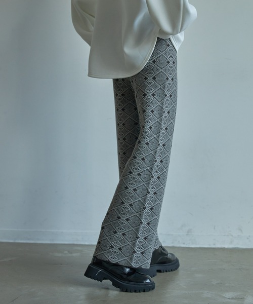 VACANCY（ヴァカンシー）の「ジャガード柄ニットワイドパンツ（その他パンツ・レディース・ブラック/グリーン/ナチュラル・FREE）」の4枚目の写真