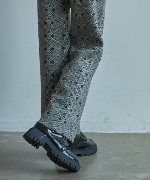 VACANCY（ヴァカンシー）の「ジャガード柄ニットワイドパンツ（その他パンツ・レディース・ブラック/グリーン/ナチュラル・FREE）」の8枚目の写真