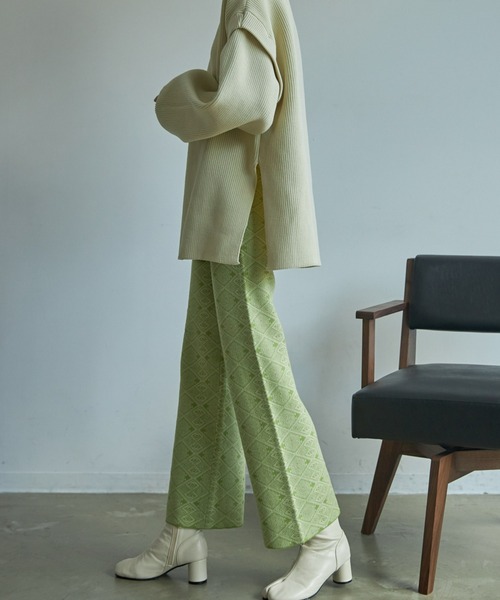 VACANCY（ヴァカンシー）の「ジャガード柄ニットワイドパンツ（その他パンツ・レディース・ブラック/グリーン/ナチュラル・FREE）」の11枚目の写真