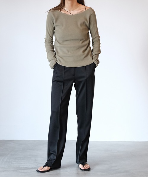 AKTE（アクテ）の「カップインランダムストラップキャミソール（キャミソール・レディース・ホワイト/ブラック/ベージュ/コーラルピンク・FREE）」の11枚目の写真