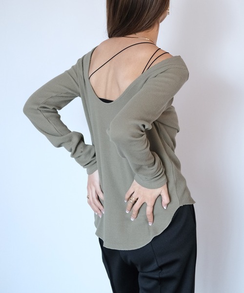 AKTE（アクテ）の「カップインランダムストラップキャミソール（キャミソール・レディース・ホワイト/ブラック/ベージュ/コーラルピンク・FREE）」の12枚目の写真