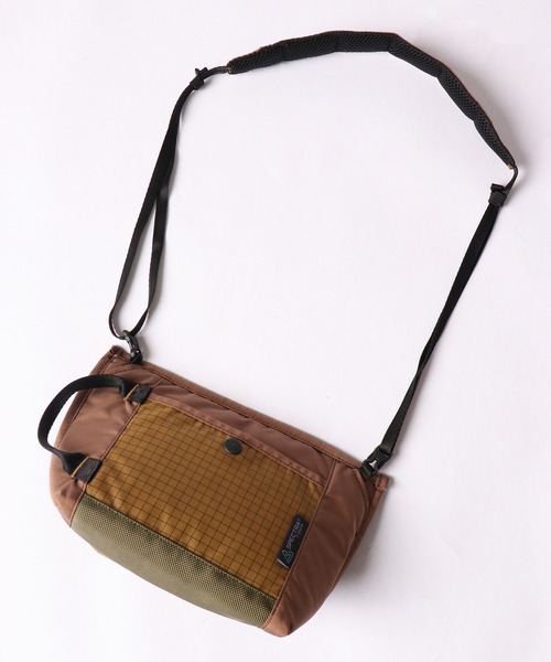 MEI（メイ）の「MEI Scrambler INNER PKT BAG スクランブラーインナーポケットバッグ（ショルダーバッグ・メンズ・ライトブラウン/ブラック/オリーブドラブ/ネイビー・FREE）」の20枚目の写真
