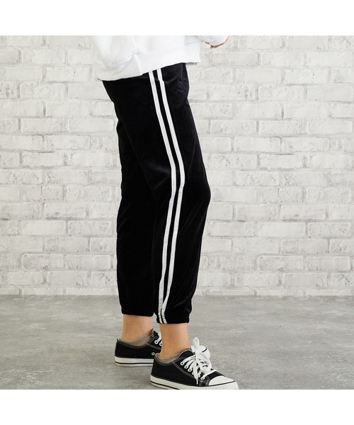 VIBGYOR（ヴィブジョー）の「VIBGYOR Select/サイドラインベロアジャージパンツ(YA)（その他パンツ・レディース・ブラック/カーキ/ネイビー/パープル・FREE）」の3枚目の写真
