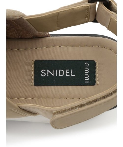 emmi（エミ）の「【emmi atelier】ONLINE限定emmi×SNIDELスニーカーソールサンダル（サンダル・レディース・アイボリー/ブラック/ベージュ・36/37/38）」の13枚目の写真
