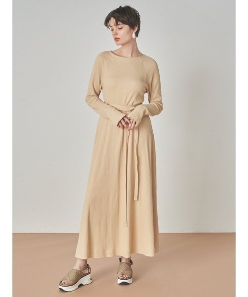 emmi（エミ）の「【emmi atelier】ONLINE限定emmi×SNIDELスニーカーソールサンダル（サンダル・レディース・アイボリー/ブラック/ベージュ・36/37/38）」の19枚目の写真