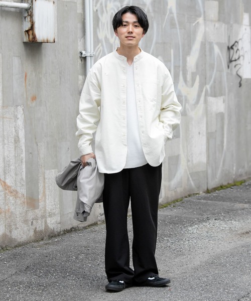 ITEMS URBANRESEARCH（アイテムズ アーバンリサーチ）の「オックスバンドカラーシャツ（シャツ/ブラウス・メンズ・ライトブルー/グレー/オフホワイト・MEDIUM/LARGE）」の8枚目の写真