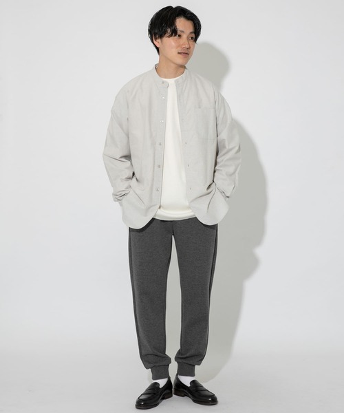 ITEMS URBANRESEARCH（アイテムズ アーバンリサーチ）の「オックスバンドカラーシャツ（シャツ/ブラウス・メンズ・ライトブルー/グレー/オフホワイト・MEDIUM/LARGE）」の11枚目の写真