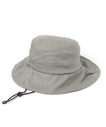 中ツバ顎紐付きハット