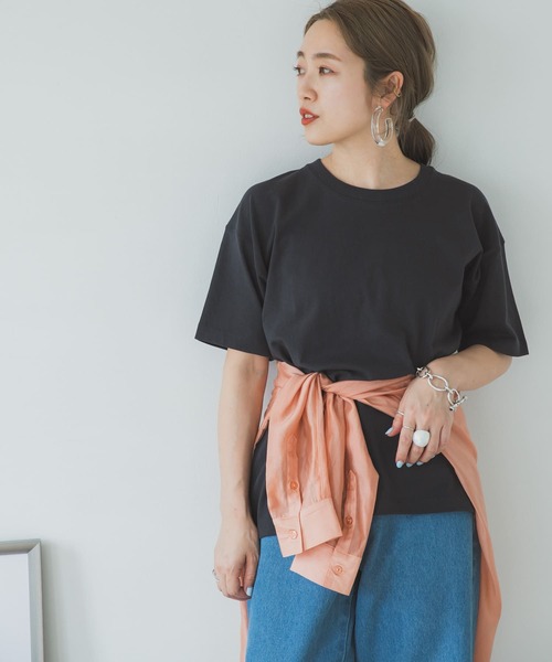 ITEMS URBANRESEARCH(アイテムズ アーバンリサーチ)の「ルーズ半袖Tシャツ(Tシャツ/カットソー・レディース・オフホワイト/イエロー/スミクロ/モカ・FREE)」の3枚目の写真