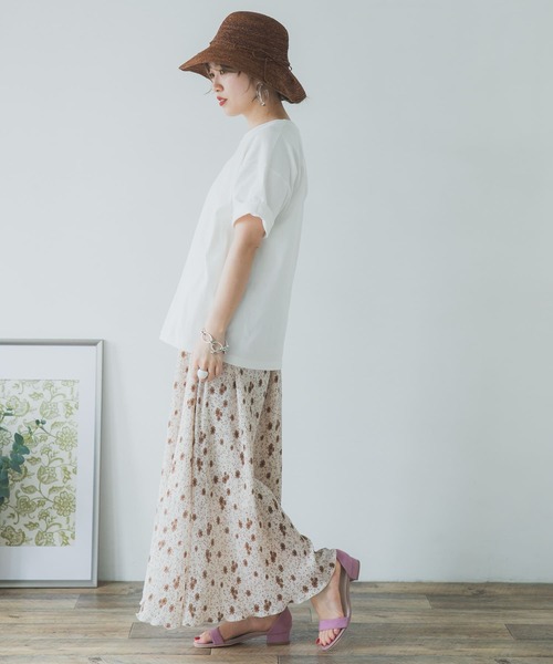 ITEMS URBANRESEARCH(アイテムズ アーバンリサーチ)の「ルーズ半袖Tシャツ(Tシャツ/カットソー・レディース・オフホワイト/イエロー/スミクロ/モカ・FREE)」の9枚目の写真