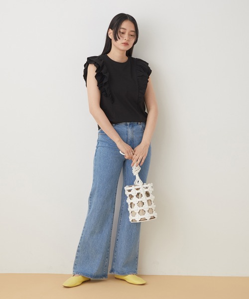 ADAM ET ROPE'（アダムエロペ）の「【WEB限定】ダブルフリルスリーブTEE（Tシャツ/カットソー・レディース・ホワイト/ブラック・FREE）」の8枚目の写真