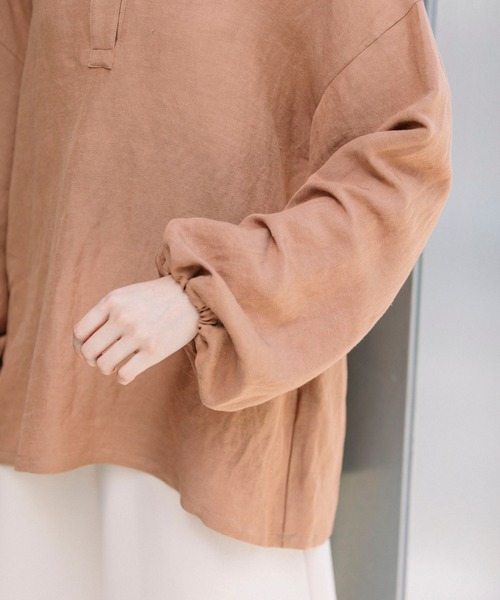 Munich（ミューニック）の「レーヨンリネンポプリン　ブラウス（シャツ/ブラウス・レディース・ホワイト/ブラック/ライトベージュ/テラコッタ・FREE）」の6枚目の写真