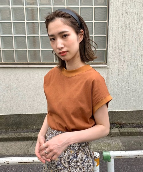 CIAOPANIC(チャオパニック)の「モックネックTシャツ/ハイネック(Tシャツ/カットソー・レディース・ブラック/ブラウン/オフホワイト/イエロー・FREE)」の8枚目の写真