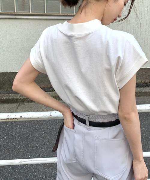 CIAOPANIC(チャオパニック)の「モックネックTシャツ/ハイネック(Tシャツ/カットソー・レディース・ブラック/ブラウン/オフホワイト/イエロー・FREE)」の14枚目の写真