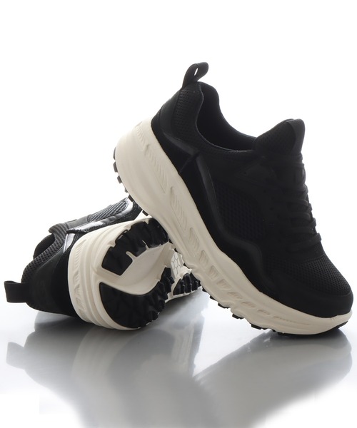 UGG（アグ）の「UGG CA805 Mesh / アグ シーエー805 メッシュ