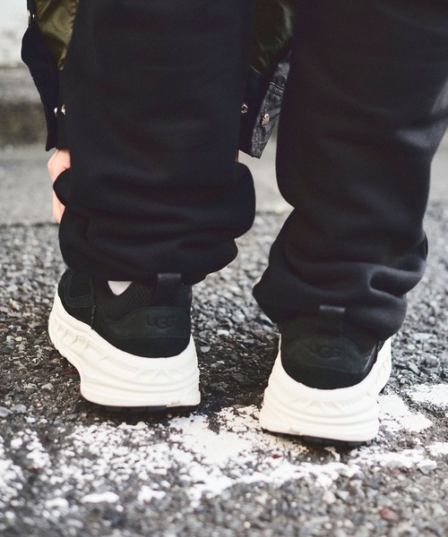 UGG（アグ）の「UGG CA805 Mesh / アグ シーエー805 メッシュ