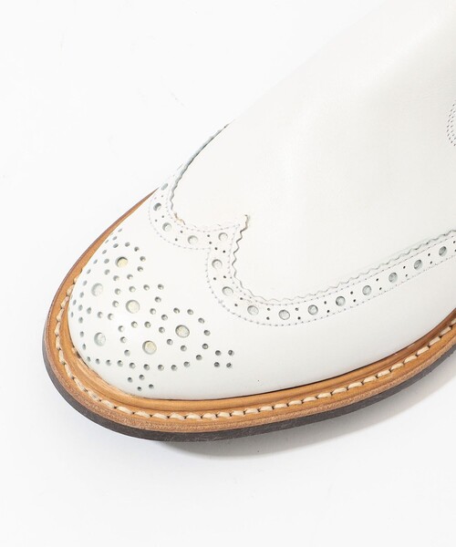TOMORROWLAND （トゥモローランド）の「【別注】Tricker's×TOMORROWLAND カウレザー サイドゴアブーツ（ブーツ・メンズ・ホワイト/ブラック/キャメル・6/8/7/9）」の7枚目の写真