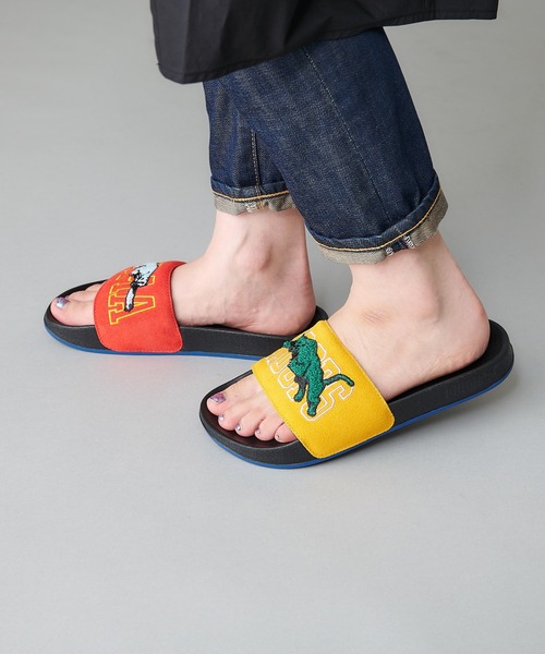 ear PAPILLONNER(イアパピヨネ)の「【PUMA(プーマ)】 リードキャットFTR BB サイニングデイ(サンダル・レディース・ブラック・22cm/23cm/24cm/25cm)」の3枚目の写真