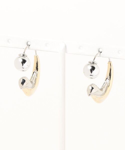mou（モウ）の「【YNG】バイカラー変形ボールキャッチピアス（ピアス（両耳用）・レディース・シルバー×ゴールド・FREE）」の7枚目の写真