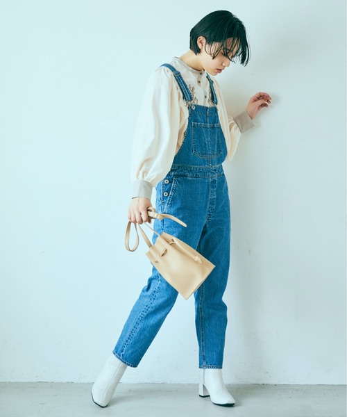 ANGIE（アンジー）の「デニムオーバーオール（サロペット/オーバーオール・レディース・ブラック/ブルー・MEDIUM/LARGE）」の7枚目の写真