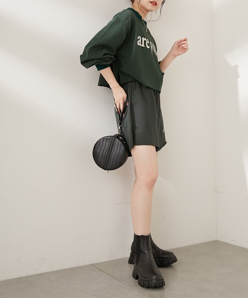 Chico（チコ）の「短丈ダメージロゴロンT（Tシャツ/カットソー・レディース・ブラック/グレー/グリーン/アイボリー・FREE）」の21枚目の写真