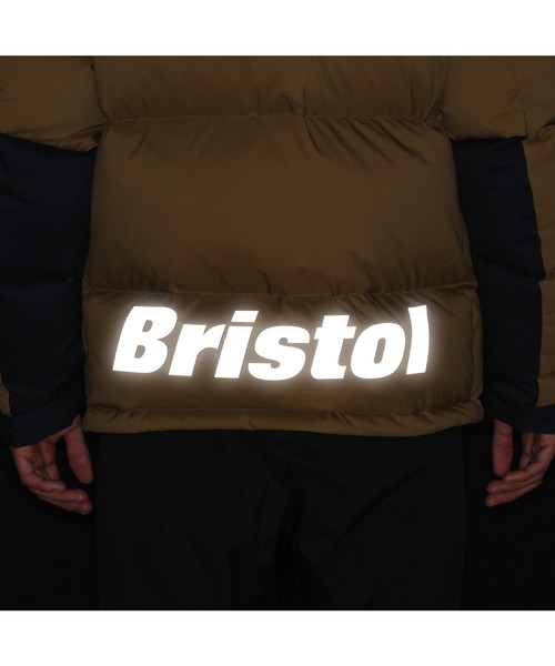 F.C.Real Bristol（エフシーレアルブリストル）の「TOUR DOWN PARKA（ダウンジャケット/コート・メンズ・ネイビー/ベージュ/ブラック・LARGE/X-LARGE/SMALL/MEDIUM）」の15枚目の写真